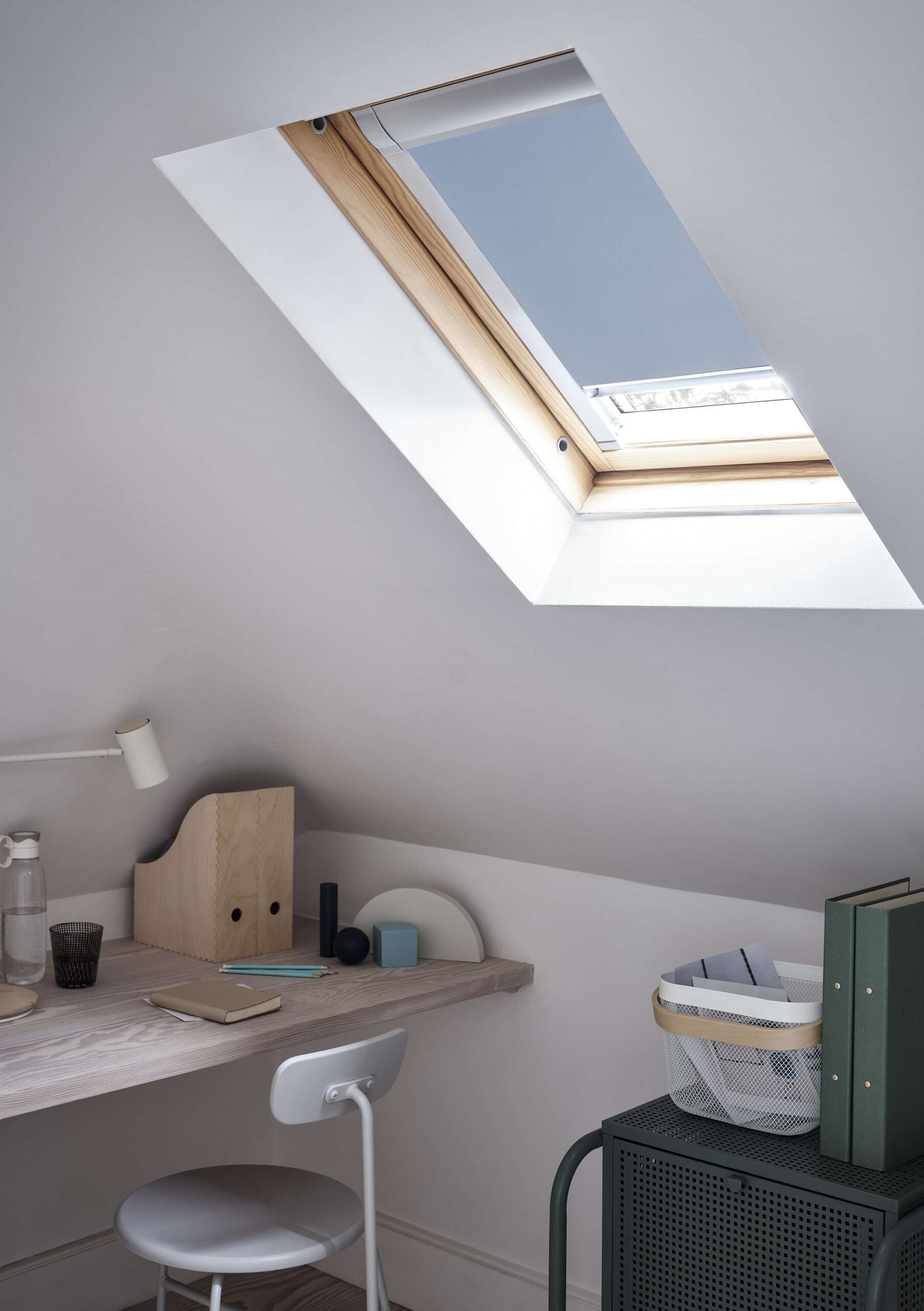 ARENA-24-BLOC SKYLIGHT-OZONE SPORTY BLUE-OFFICE-01-min